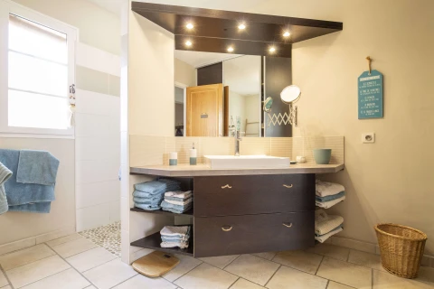 La maison Ugolin, Vakantiehuis, Provence, people: 6