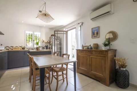 La maison Ugolin, Vakantiehuis, Provence, people: 6