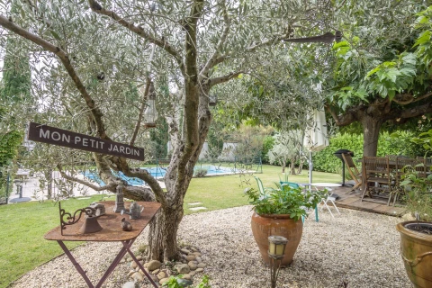 La maison Ugolin, Vakantiehuis, Provence, people: 6