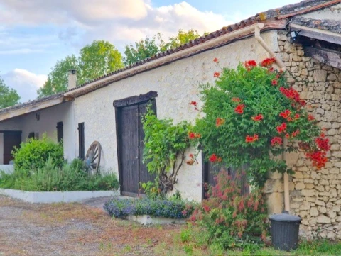 La Noisette, Vakantiehuis, Dordogne / Nouvelle-Aquitaine, people: 8