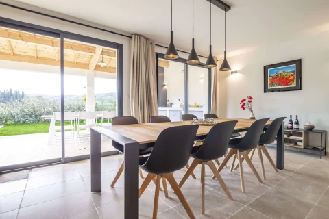 La Papavo, Vakantiehuis, Provence, people: 6