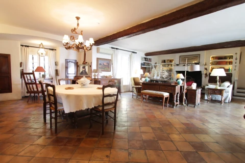 La Pierre, Vakantiehuis, Côte d'azur, people: 9