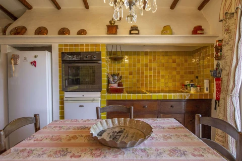 La Pierre, Vakantiehuis, Côte d'azur, people: 9