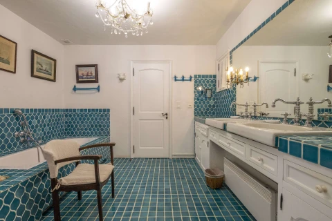 La Pierre, Vakantiehuis, Côte d'azur, people: 9