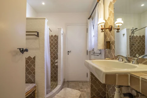 La Pierre, Vakantiehuis, Côte d'azur, people: 9