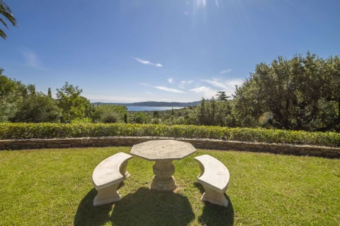 La Pierre, Vakantiehuis, Côte d'azur, people: 9