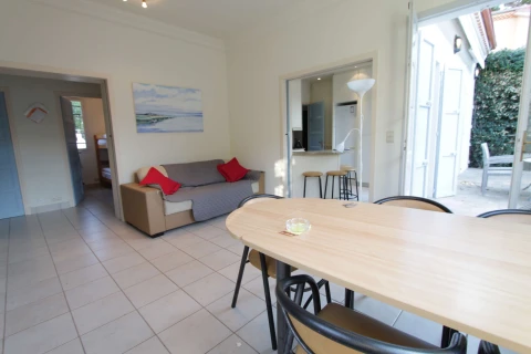 La Ritournelle, Vakantiehuis, Côte d'azur, people: 8