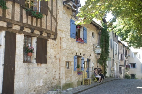 La terrasse, vakantiehuisVilla, Dordogne / Nouvelle-Aquitaine, people: 6