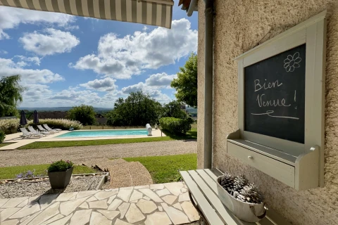 La terrasse, Vakantiehuis, Dordogne / Nouvelle-Aquitaine, people: 6