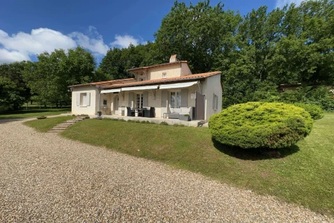 La terrasse, Vakantiehuis, Dordogne / Nouvelle-Aquitaine, people: 6