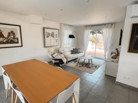 Holiday home in French Riviera for 6 people - La Vie en Douceur