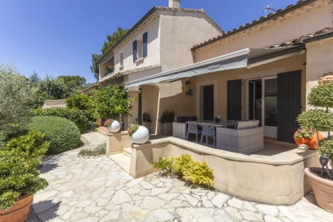 Le Bosquet, Vakantiehuis, Provence, people: 8