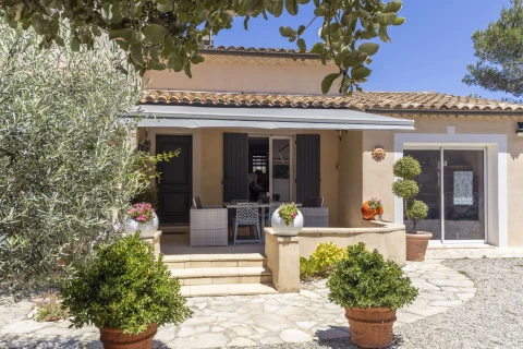 Le Bosquet, Vakantiehuis, Provence, people: 8