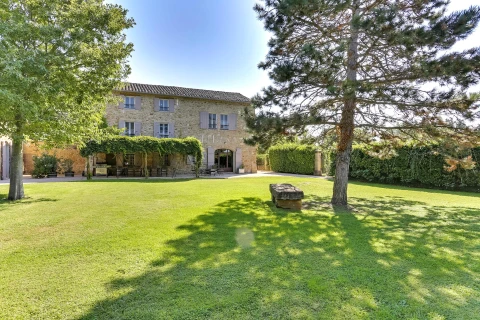 Holiday home in Provence for 15 people - Le Moulin de Bourdon