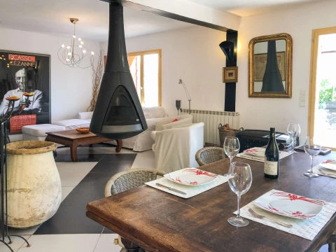 Le Peintre, Vakantiehuis, Provence, people: 6