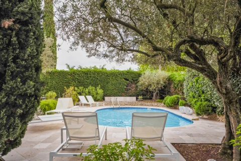 Le Petit Jardin du Luberon, Vakantiehuis, Provence, people: 4