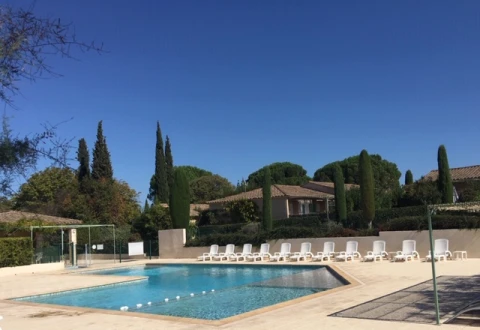 Le petit Mazet, Vakantiehuis, Provence, people: 4