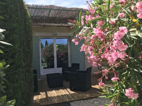 Le petit Mazet, Vakantiehuis, Provence, people: 4