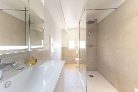 Le Petit Nid, Vakantiehuis, Provence, people: 4