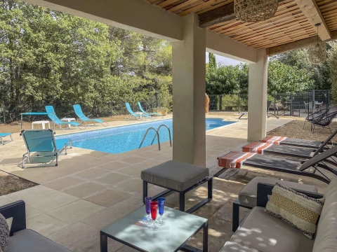 Le Peylon Bas , Vakantiehuis, Provence, people: 8