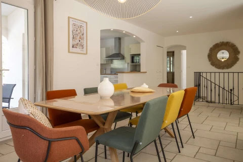 Le Peylon Bas , Vakantiehuis, Provence, people: 8