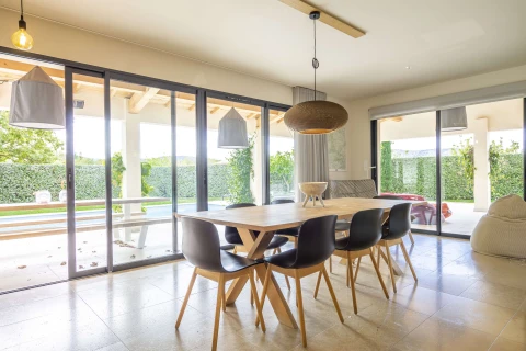 Les cerisiers du Mont Ventoux, Vakantiehuis, Provence, people: 8