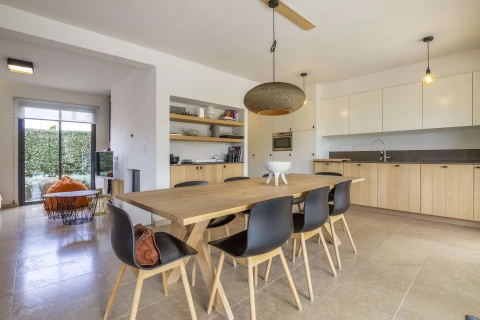 Les cerisiers du Mont Ventoux, Vakantiehuis, Provence, people: 8