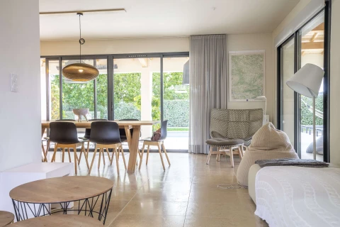 Les cerisiers du Mont Ventoux, Vakantiehuis, Provence, people: 8