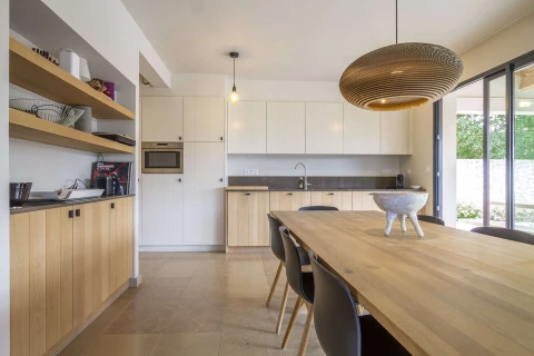 Les cerisiers du Mont Ventoux, Vakantiehuis, Provence, people: 8