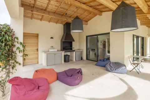 Les cerisiers du Mont Ventoux, Vakantiehuis, Provence, people: 8