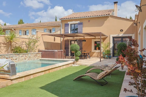 Les Murmures, Vakantiehuis, Provence, people: 6