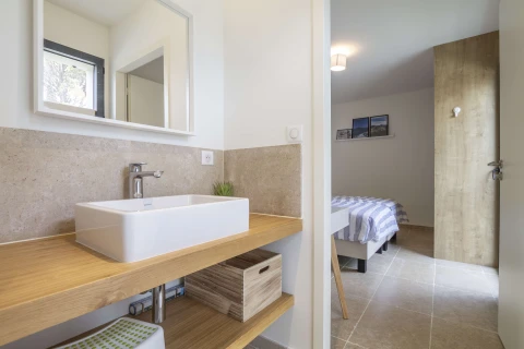 Les Soeurs du Mont Ventoux , Vakantiehuis, Provence, people: 10