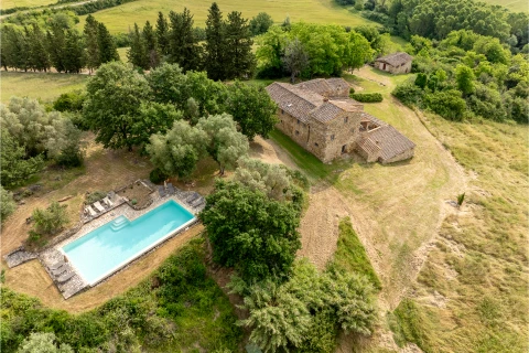 Holiday home in Tuscany for 10 people - Lilliano