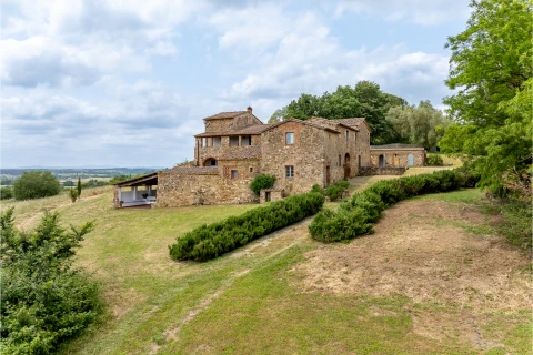 Holiday home in Tuscany for 10 people - Lilliano