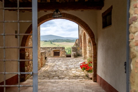 Holiday home in Tuscany for 10 people - Lilliano