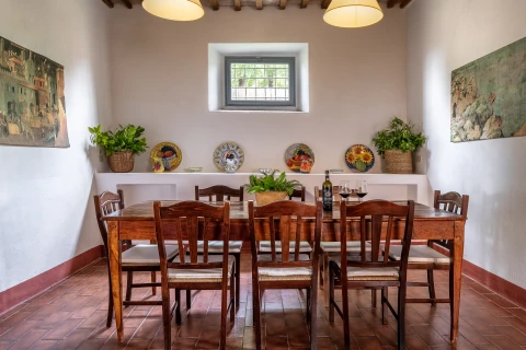 Holiday home in Tuscany for 10 people - Lilliano