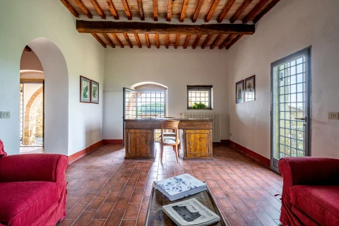 Holiday home in Tuscany for 10 people - Lilliano