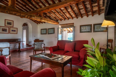 Holiday home in Tuscany for 10 people - Lilliano