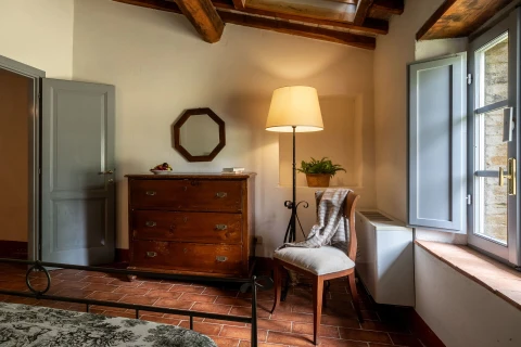 Holiday home in Tuscany for 10 people - Lilliano