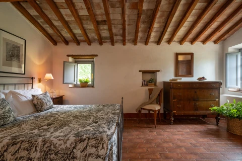 Holiday home in Tuscany for 10 people - Lilliano