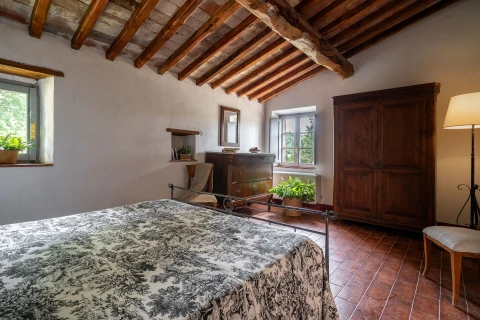 Holiday home in Tuscany for 10 people - Lilliano