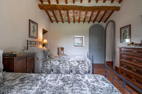 Holiday home in Tuscany for 10 people - Lilliano