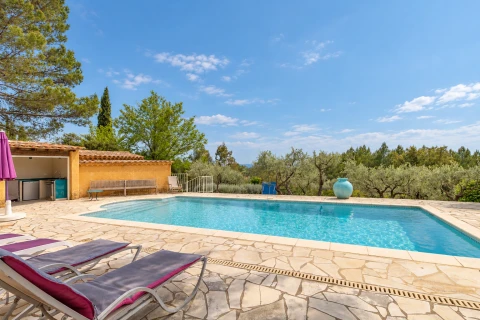 Holiday home in Provence for 10 people - Lou Pebre