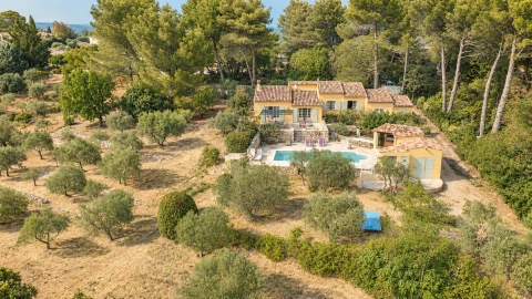 Holiday home in Provence for 10 people - Lou Pebre