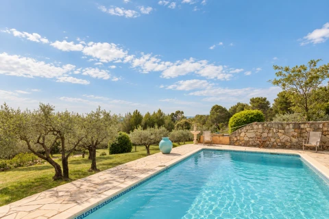 Holiday home in Provence for 10 people - Lou Pebre