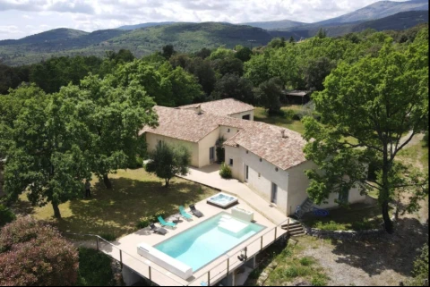 Holiday home in Provence for 8 people - Lumea en Provence