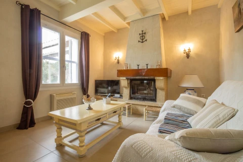 Maillane, Vakantiehuis, Provence, people: 6