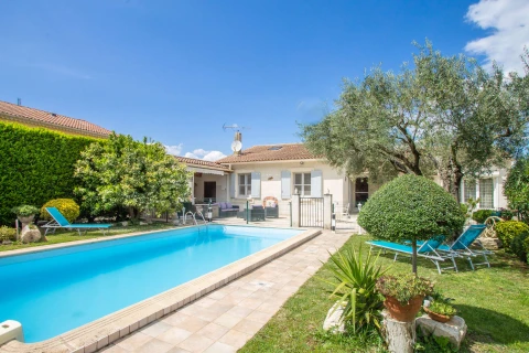 Maillane, Vakantiehuis, Provence, people: 6