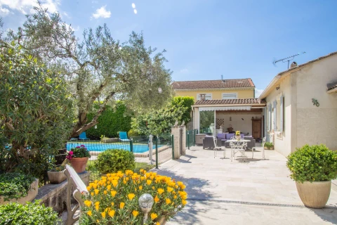 Maillane, Vakantiehuis, Provence, people: 6