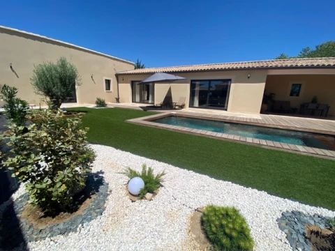 Maison Allies, Vakantiehuis, Provence, people: 4